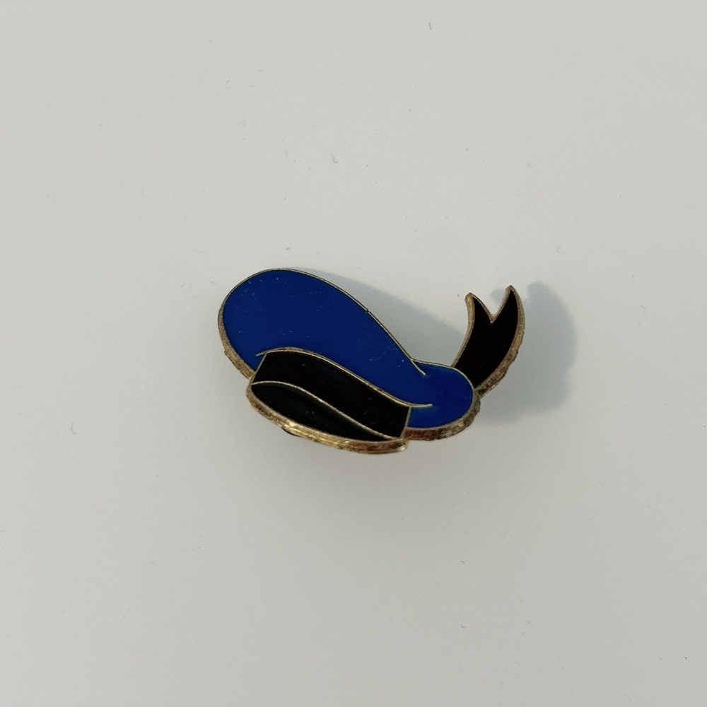 Disney Donald Duck Hat Pin